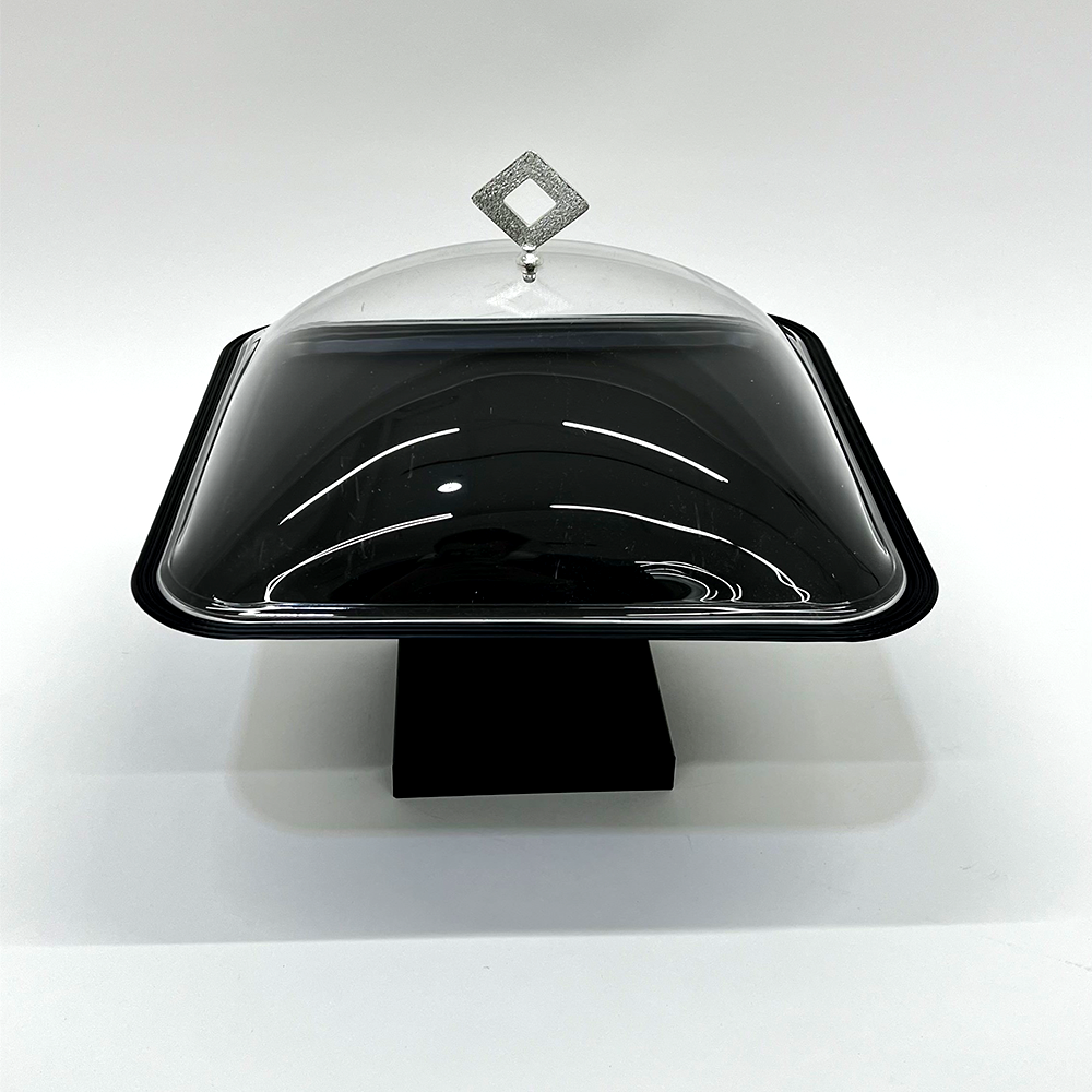 طبق تقديم كيك بغطاء كبير