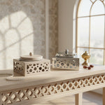 وعاء تمر وسط