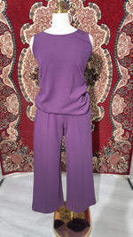 بدلة نسائي عملي