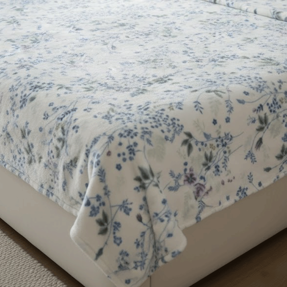 بطانية قطيفة ناعمة رسمه الورد