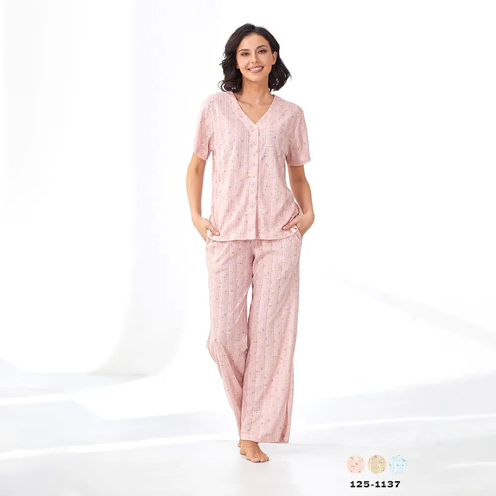 بيجامة نسائي مسحبة