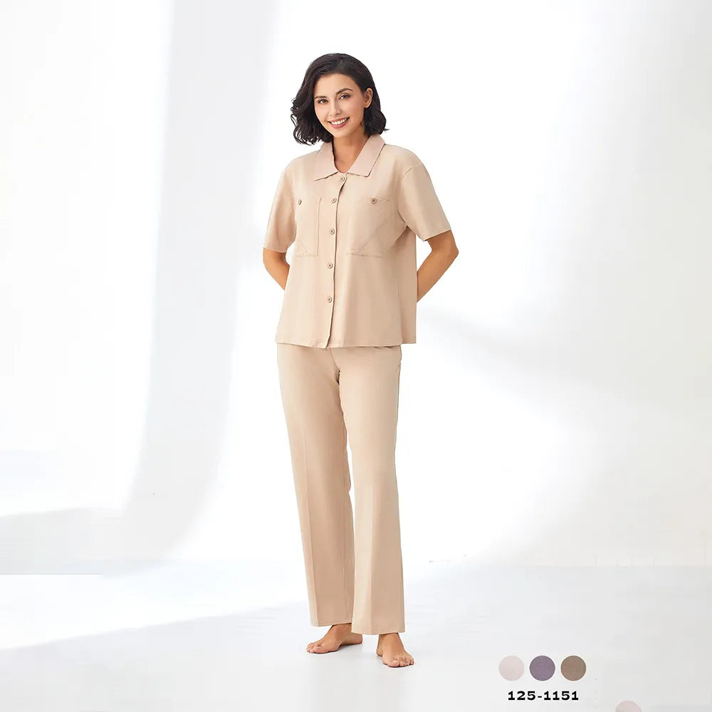 بيجامة نسائي مع ازرار