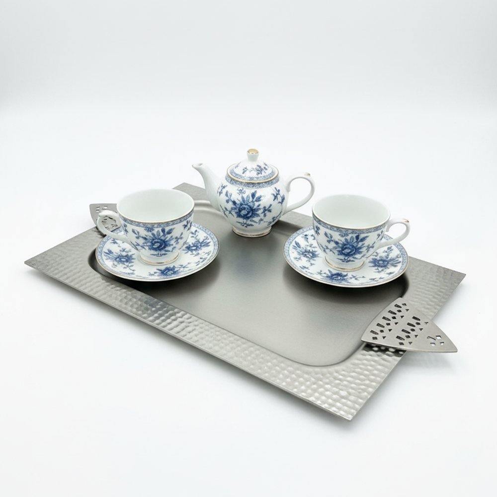 صينية معدنية فاخرة بنقوش هندسية