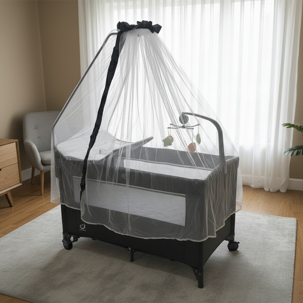 سرير أطفال قابل للطي مع ناموسية وطاولة تغيير