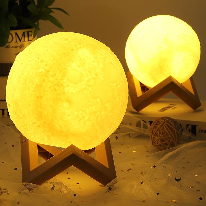 مصباح ضوء القمر قابل لإعادة الشحن