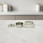 وعاء تمر وسط