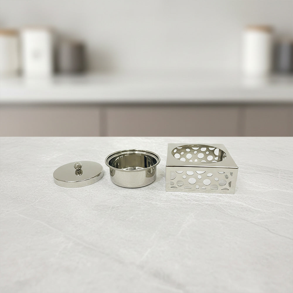 وعاء تمر وسط