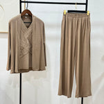 بدلة نسائي