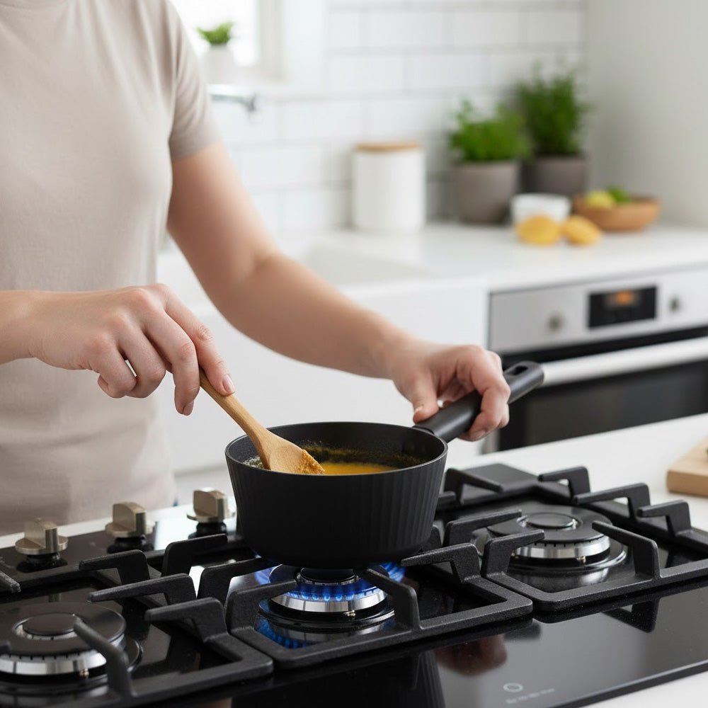 مقلاة غير لاصقة