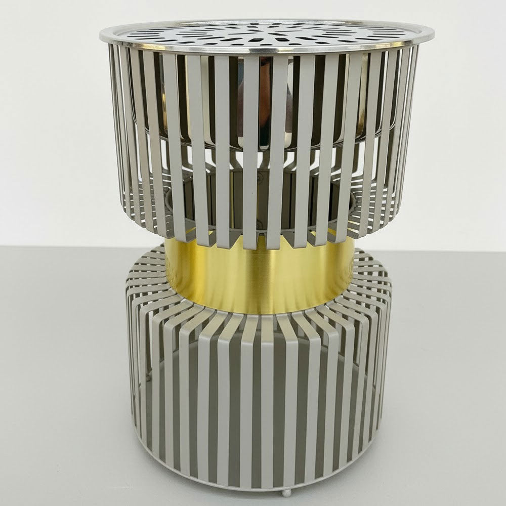 دوة و شواية معدنية بإطار ذهبي