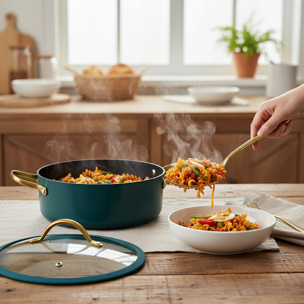 قدر طهي غير لاصق بغطاء زجاجي - 20/22/24 سم، اللون: أزرق مخضر وذهبي