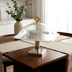 طبق تقديم كيك بغطاء وسط