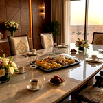 طبق تقديم كيك بغطاء كبير