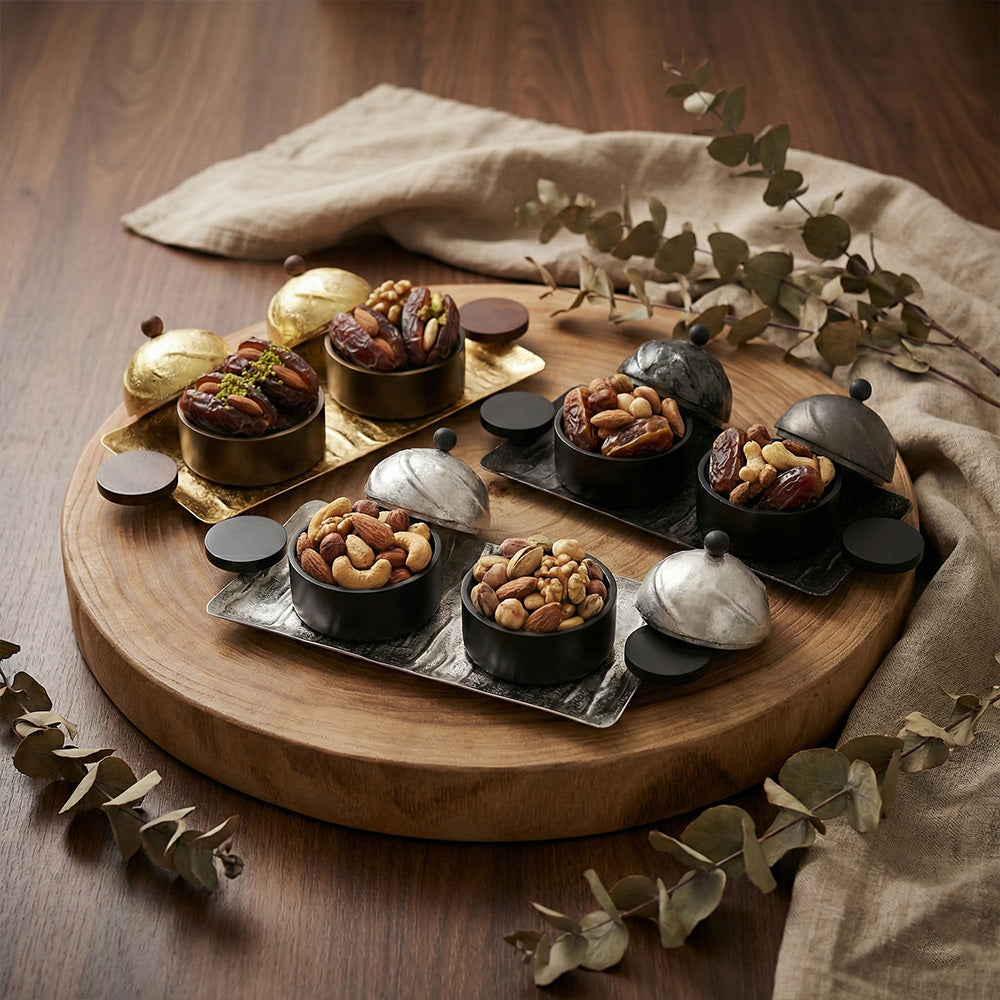 صينية تقديم مستطيلة مع وعائين