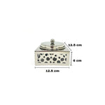 وعاء تمر وسط