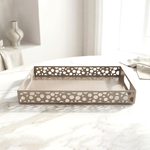 صينية تقديم معدنية