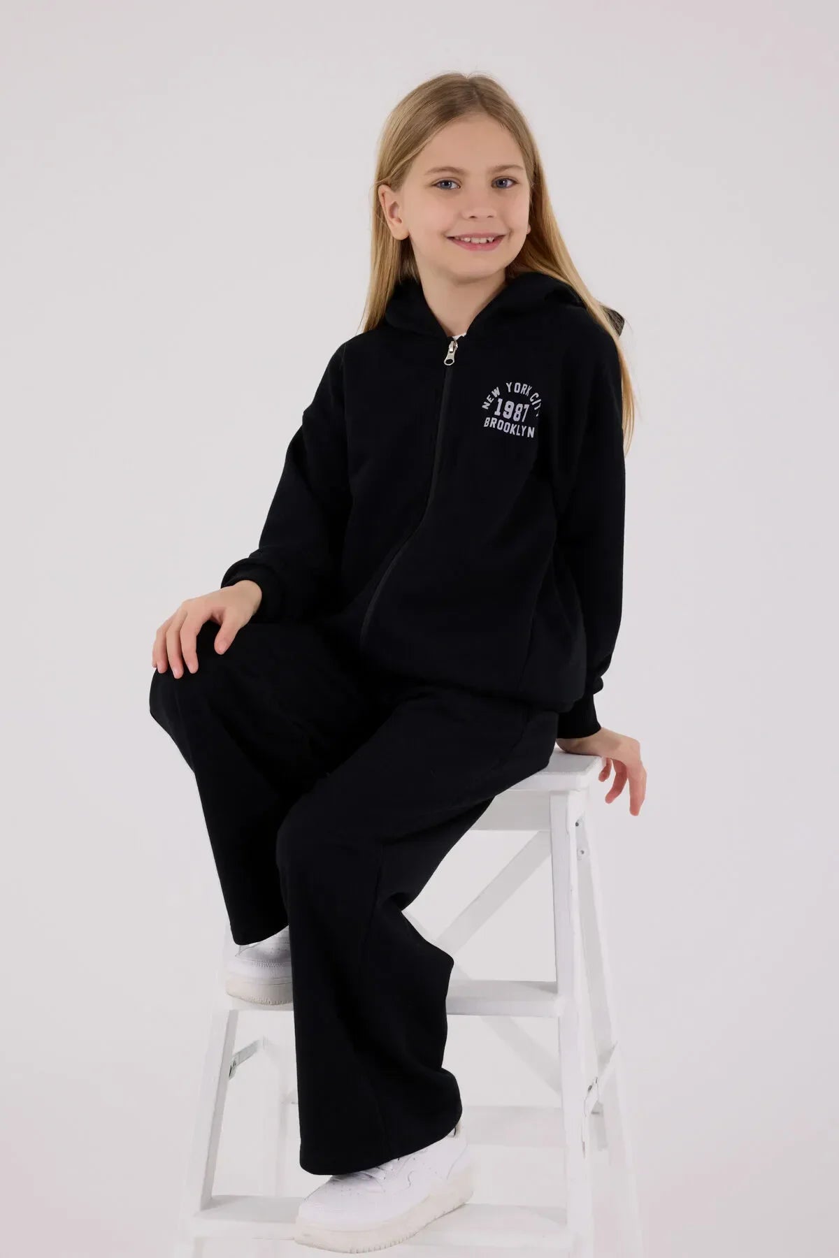 طقم ولادي بناتي U.S POLO