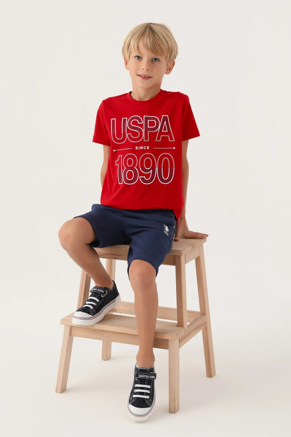 U.S POLOطقم ولادي