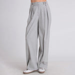 بنطلون نسائي عريض بكسرات