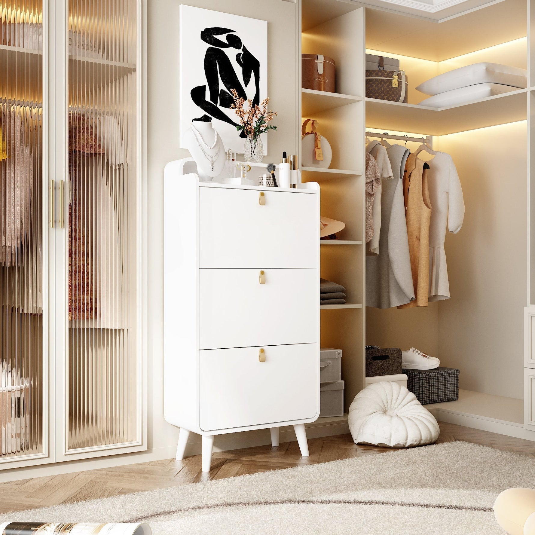 خزانة أحذية كبيرة بثلاثة أدراج