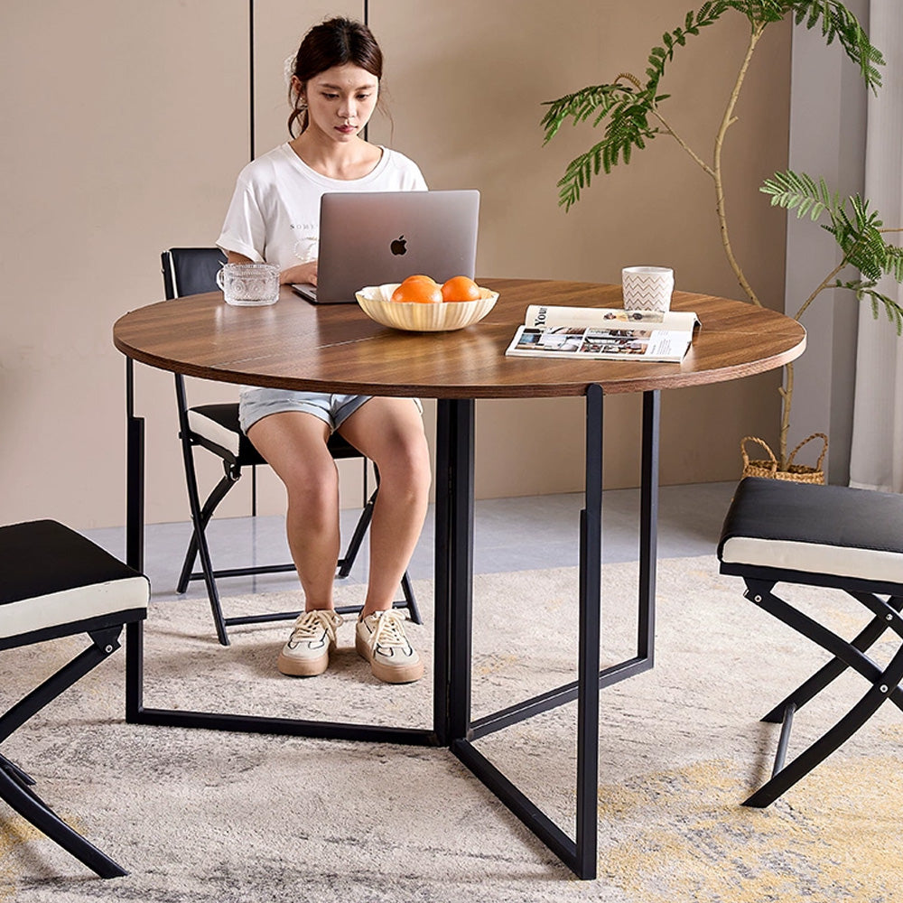 طاولة مستديرة قابلة للطي