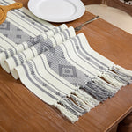 مفرش طاولة قطني بتصميم ريفي حديث