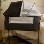 سرير أطفال مع غطاء