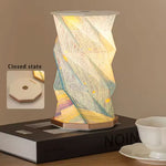 مصباح ورقي قابل للطي