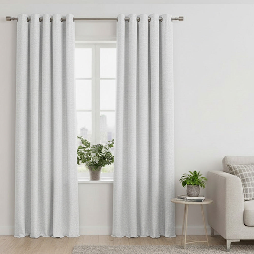 ستارة نافذة معتمة – لوحة واحدة، رمادي فاتح / أبيض