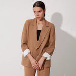 جاكيت نسائي بكفة كم