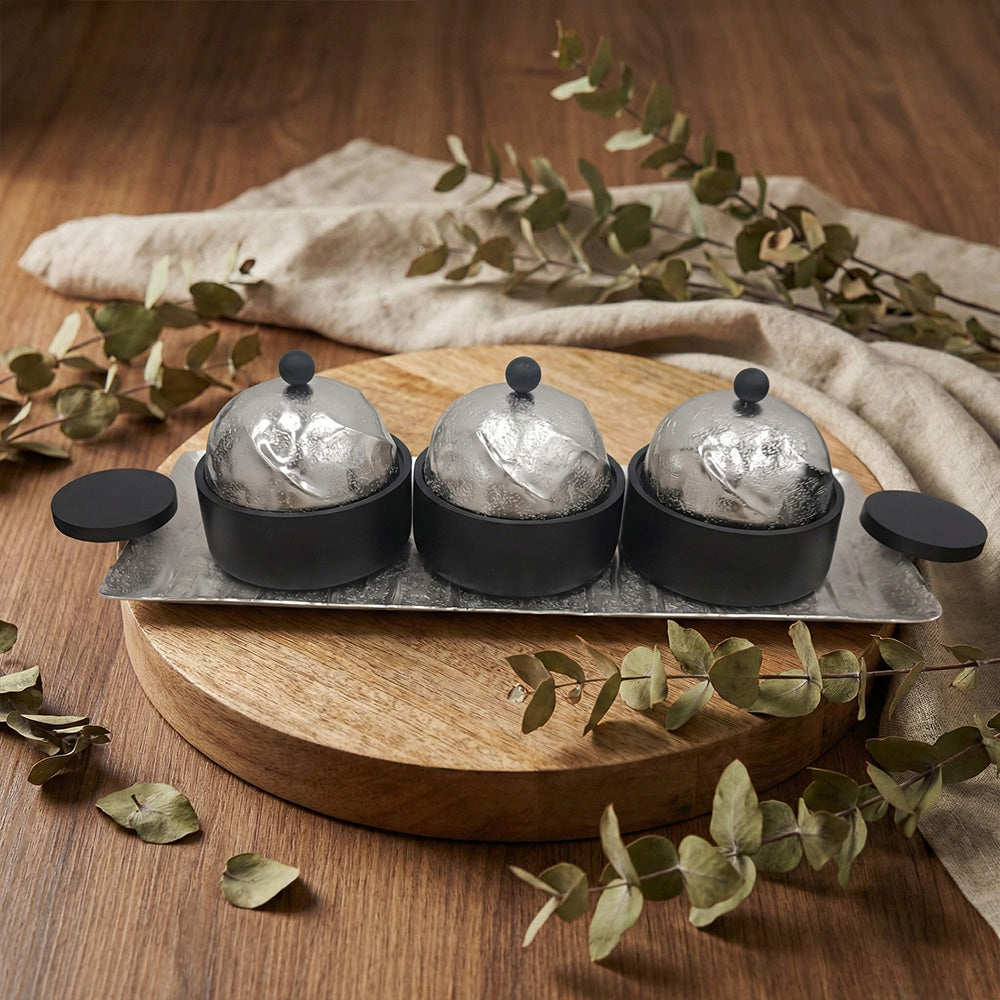 صينية تقديم مستطيلة مع 3 اوعية