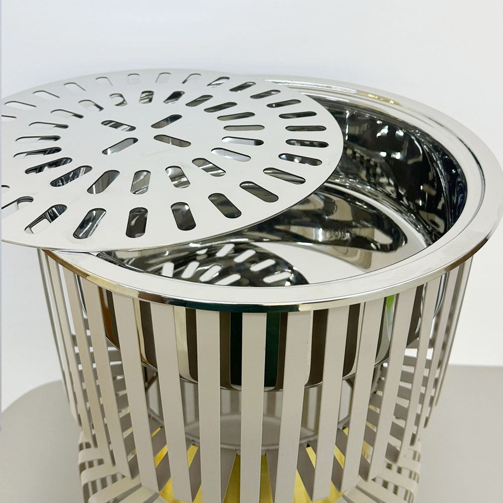 دوة و شواية معدنية بإطار ذهبي