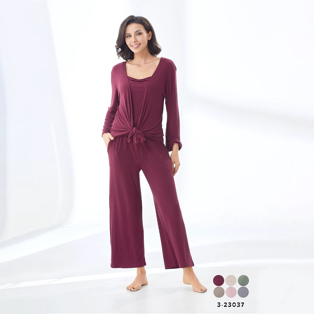 طقم نسائي بربطة