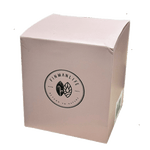 شمعة عطرية برائحة فاخرة