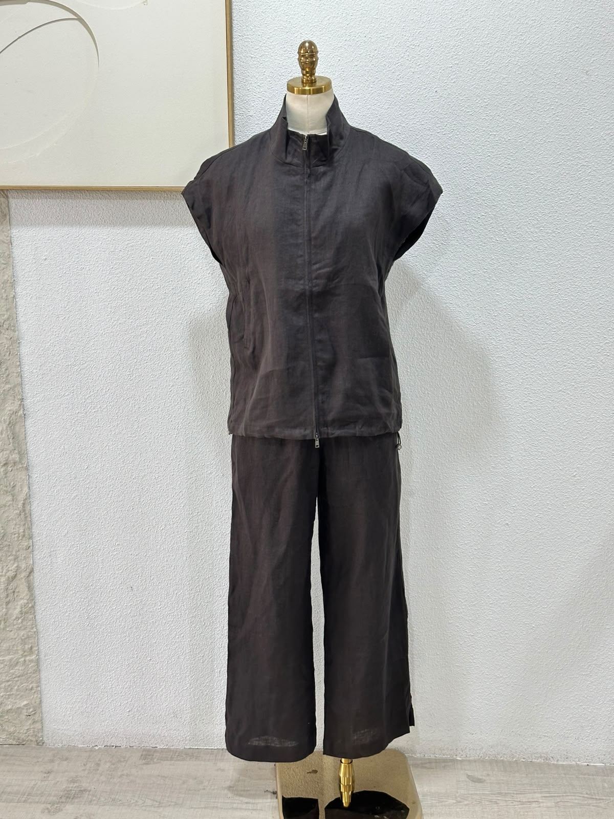 بدلة نسائي