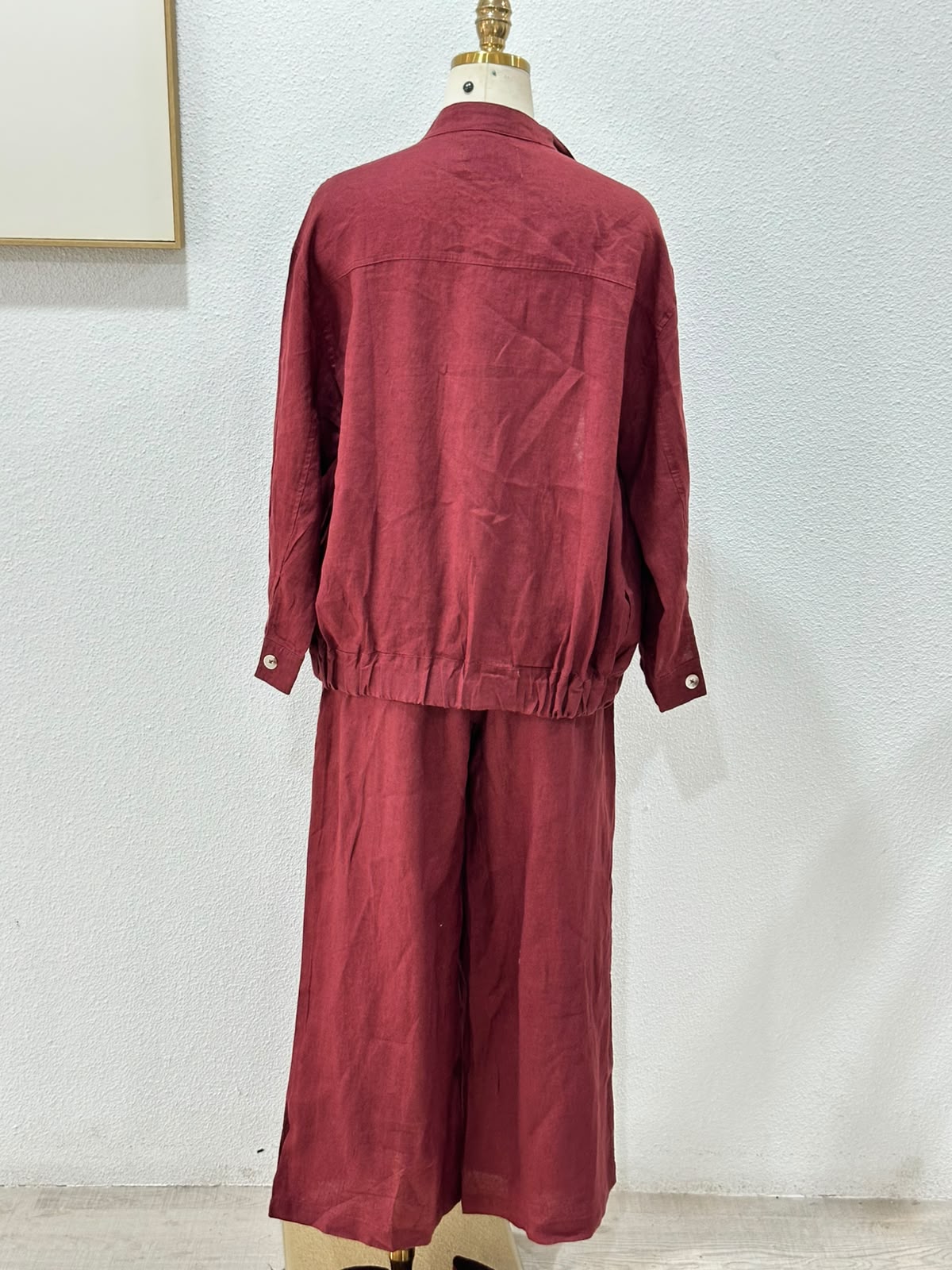 بدلة نسائي