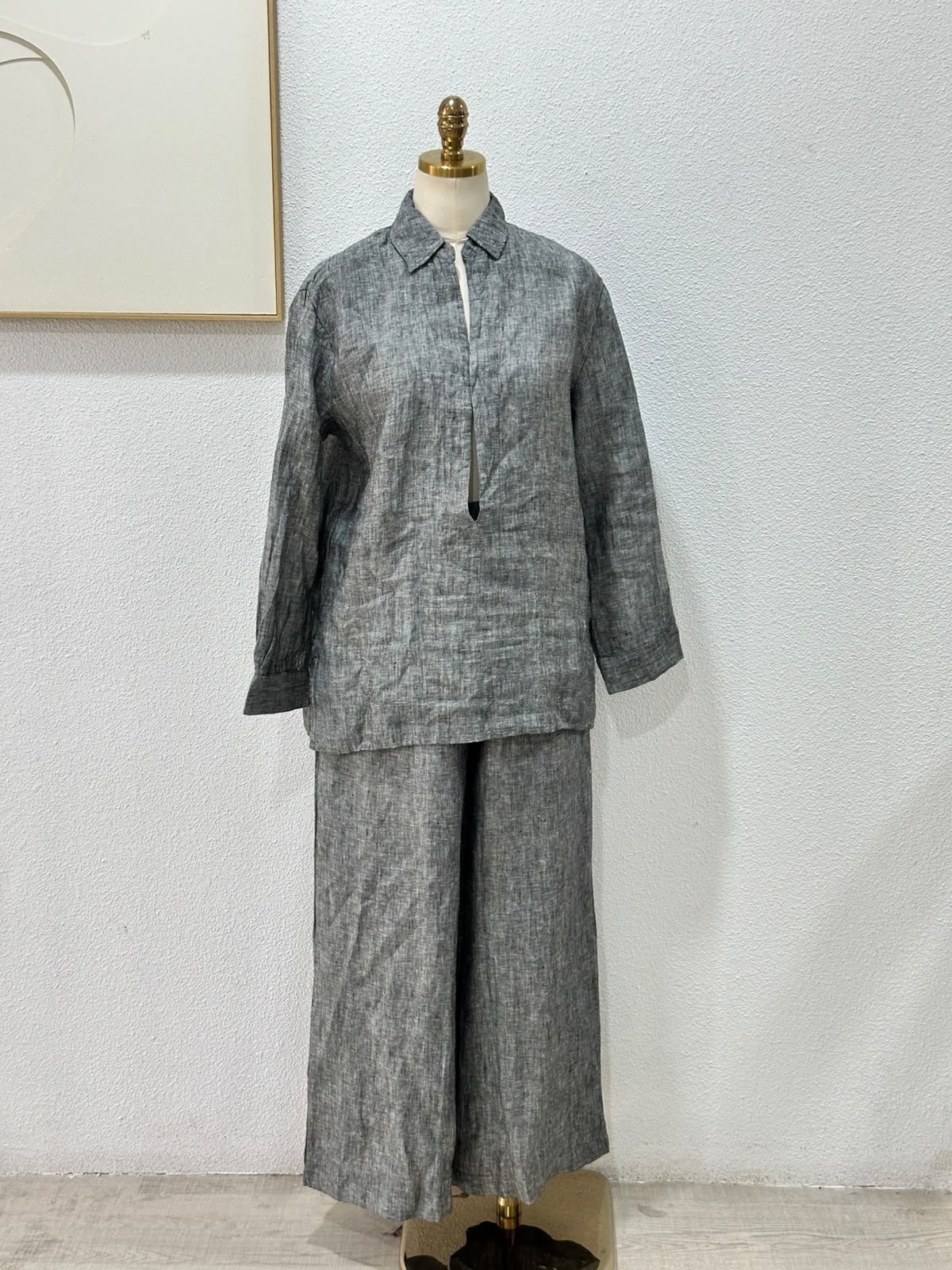 بدلة نسائي
