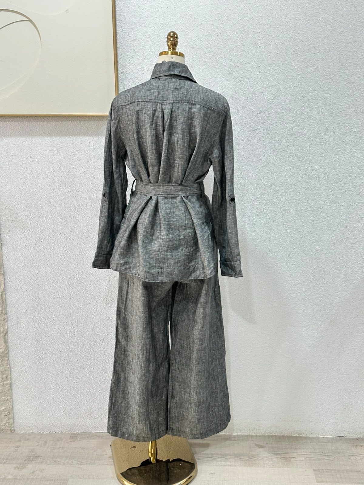 بدلة نسائي