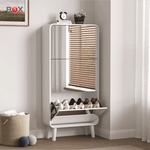 خزانة أحذية كبيرة مع مرآة