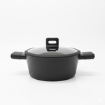 مقلاة طهي بغطاء زجاج