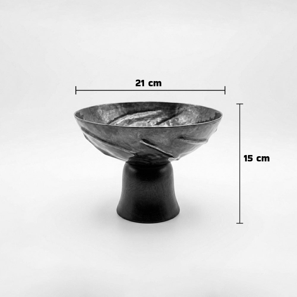 وعاء بقاعدة خشبية - صغير