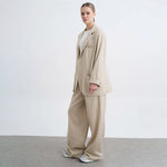 جاكيت نسائي بجيبان كبار