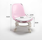 كرسي أكريليك منخفض مزود بعجلات