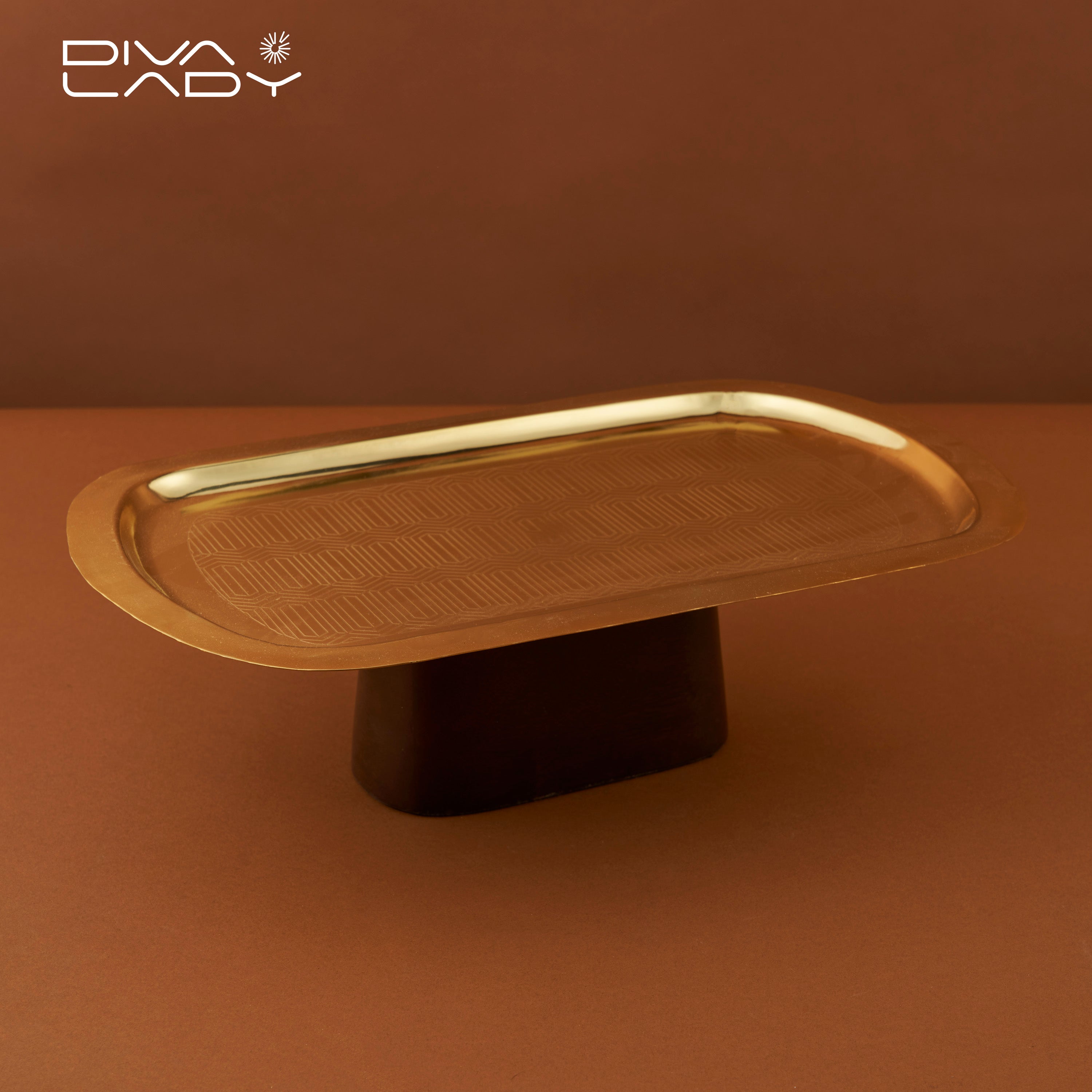 صينية تقديم