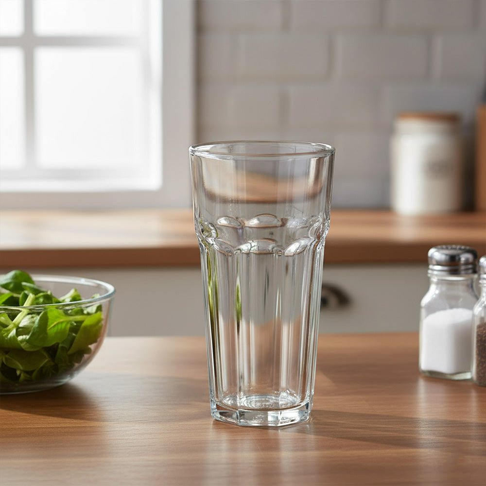 قطع من الأكواب الكلاسيكية