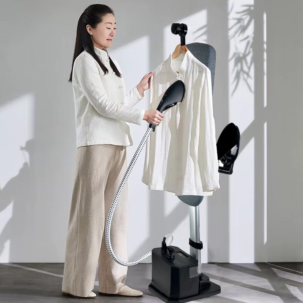 مكواة بخار كهربائية عمودية