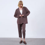 جاكيت نسائي بجيبان كبار