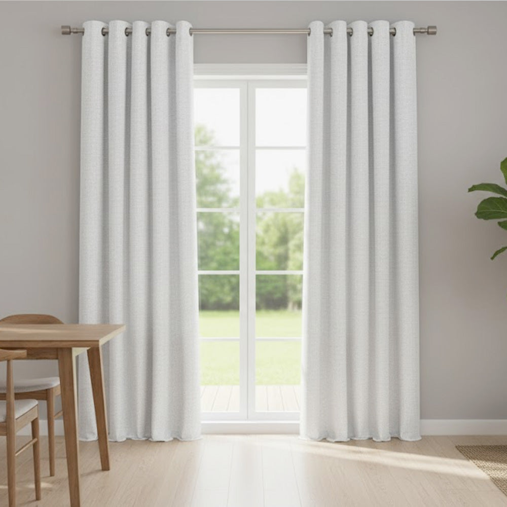 ستارة نافذة معتمة – لوحة واحدة، رمادي فاتح / أبيض