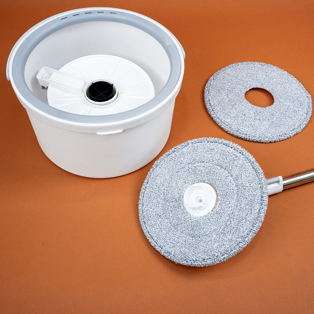 سطل مع مخمة