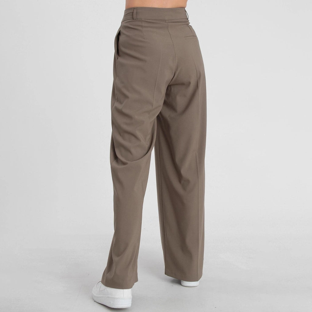 بنطلون نسائي عريض بكسرات